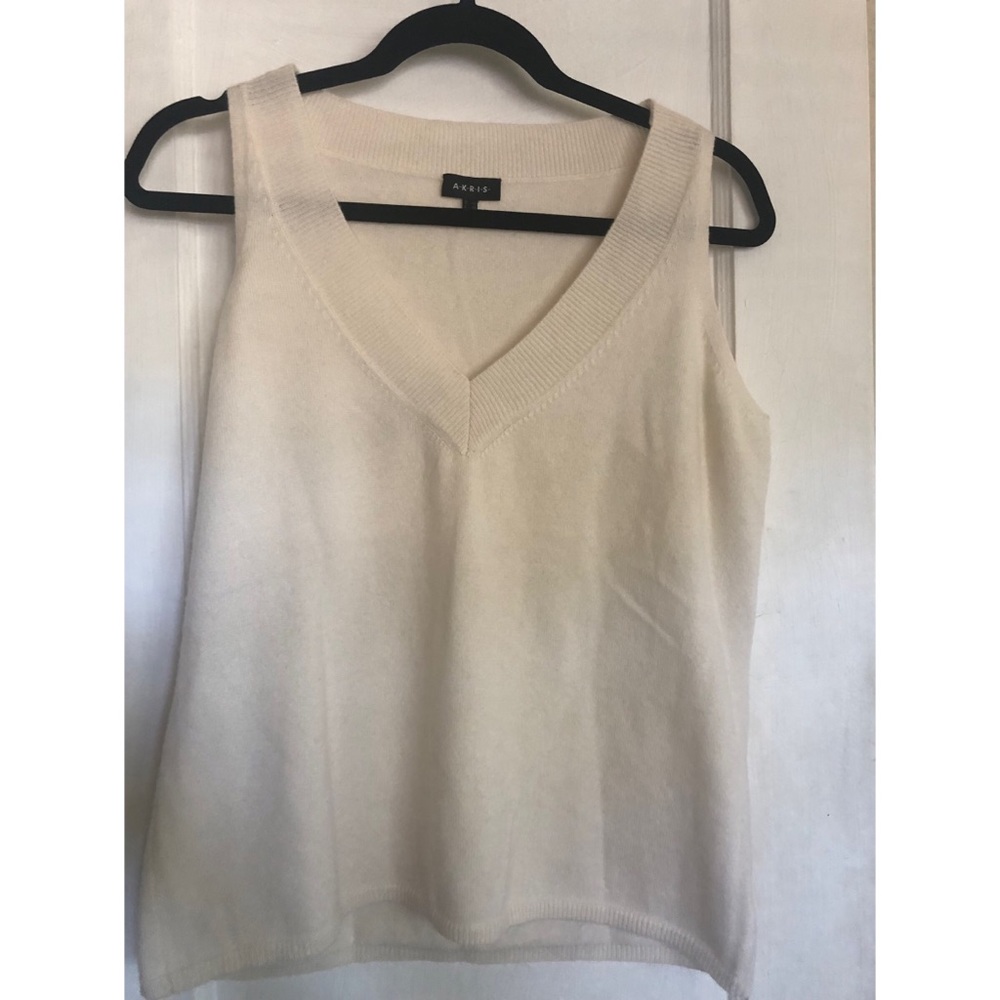 Akris 100% cashmere shirt